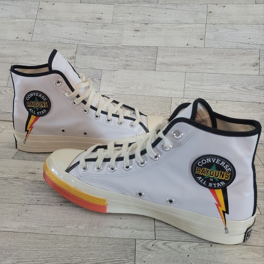 Converse Sneakers Mens 8 Womens 10 Chuck Taylor 70โ Hi Roswell Rayguns White